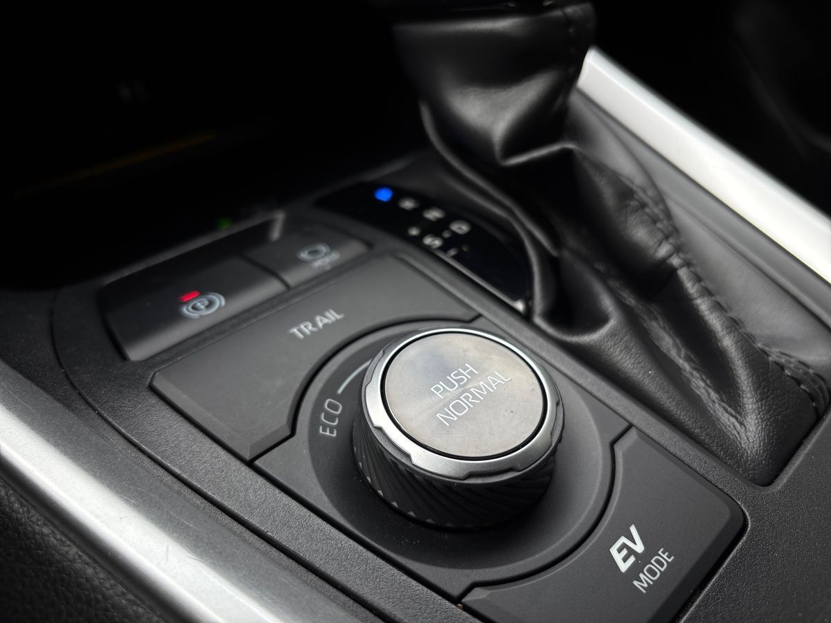 Billede af Toyota RAV4 2,5 Hybrid H3 Style AWD 222HK 5d 6g Aut.