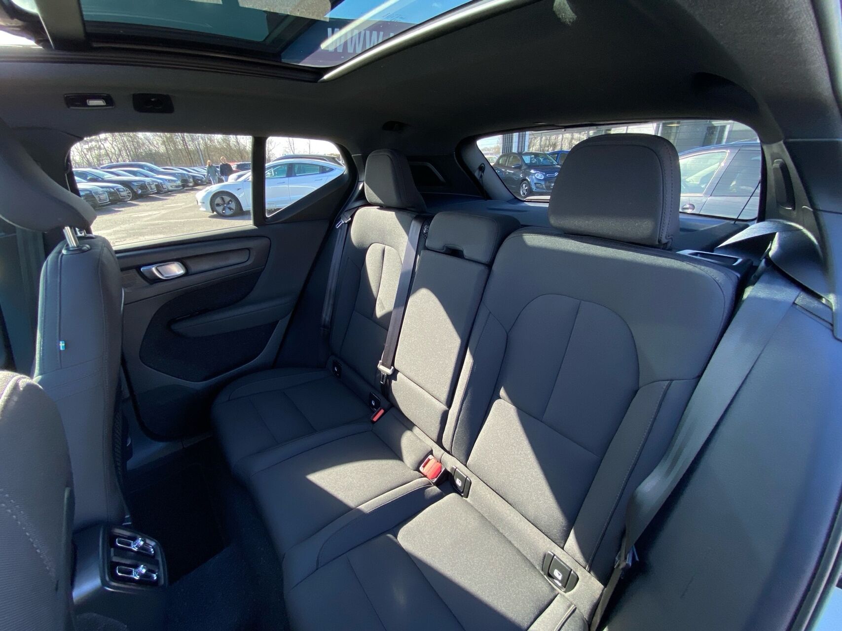 Billede af Volvo XC40 P8 Recharge Twin Plus AWD 408HK 5d Aut.