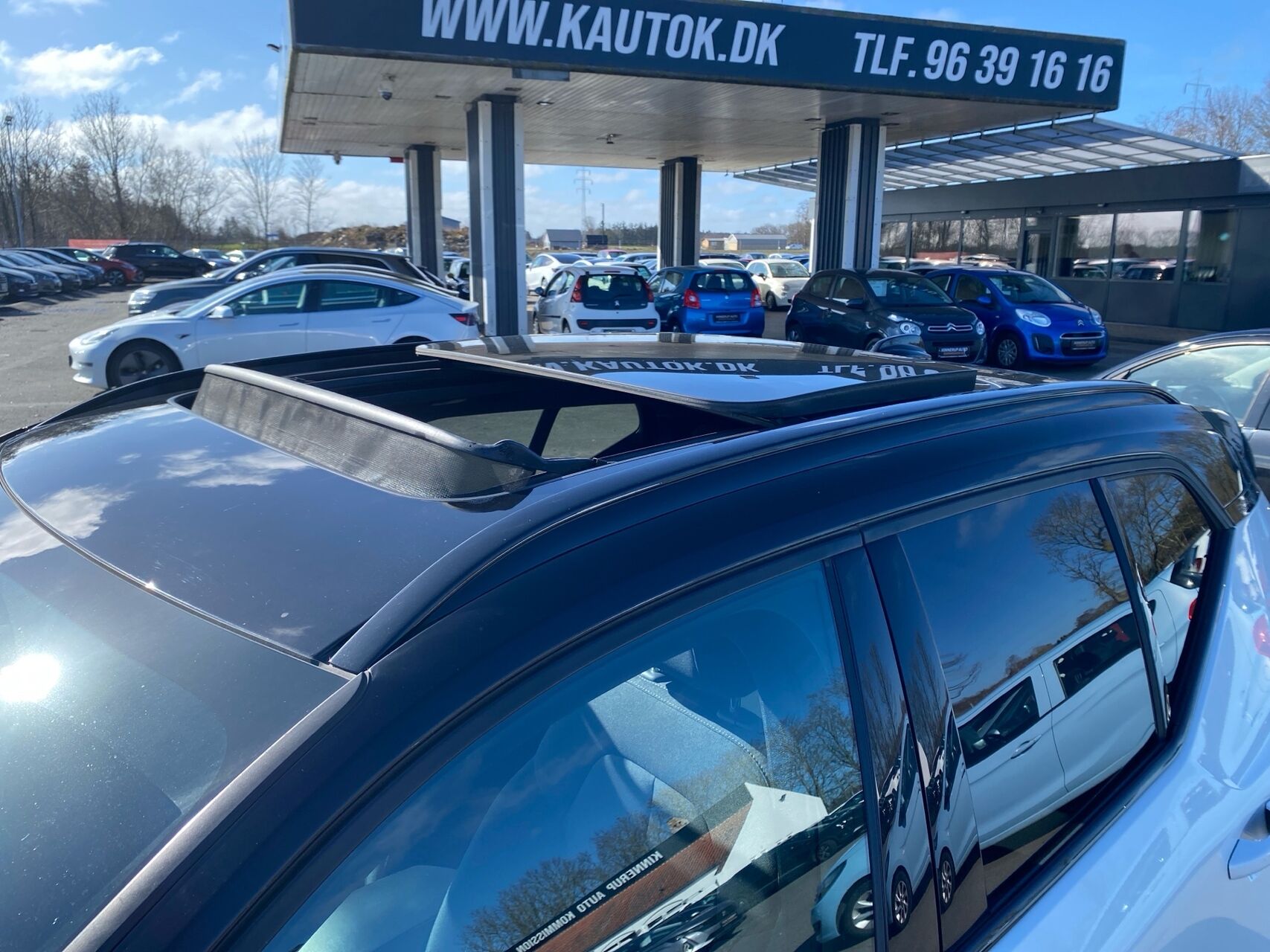 Billede af Volvo XC40 P8 Recharge Twin Plus AWD 408HK 5d Aut.