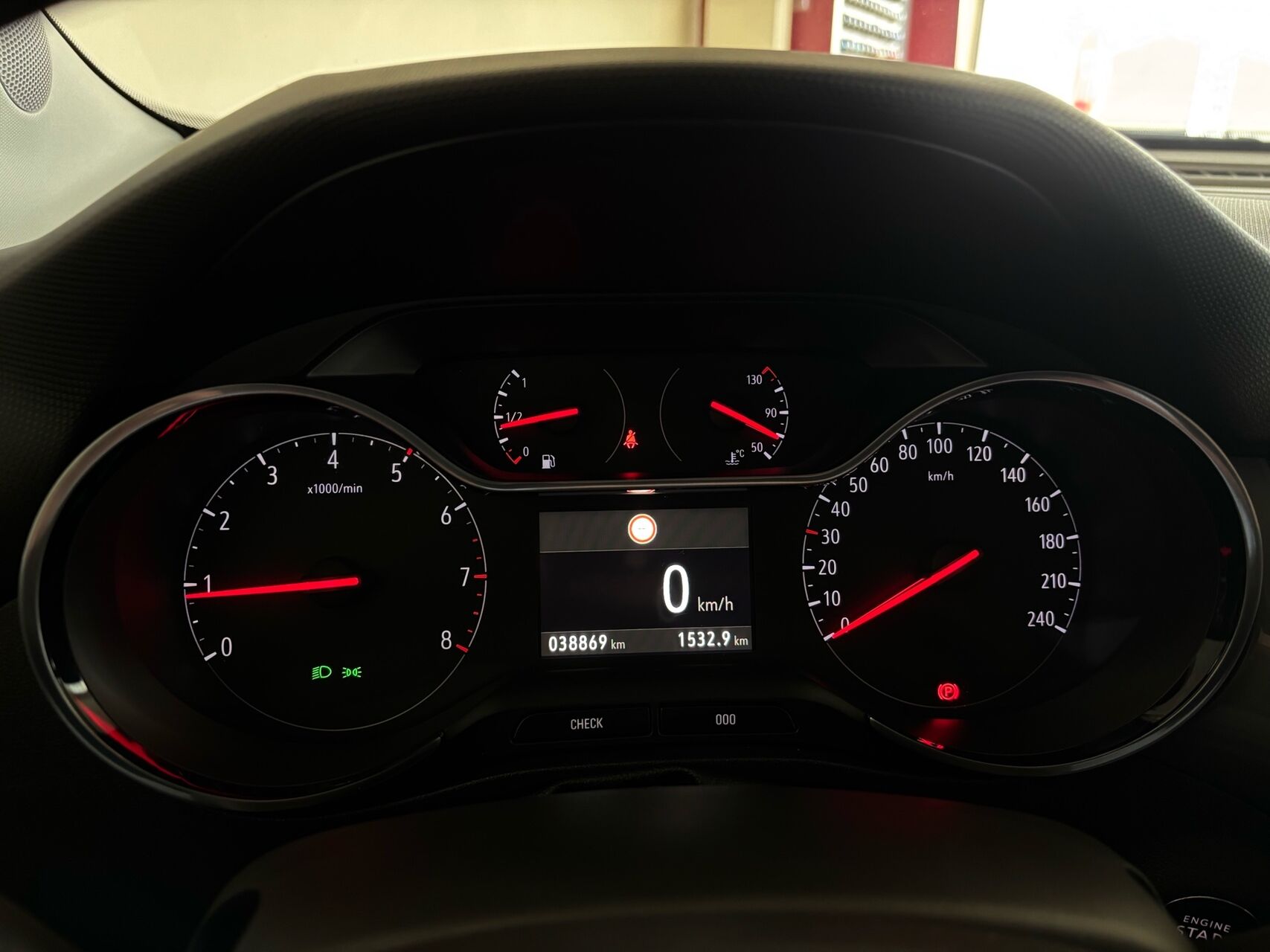 Billede af Opel Crossland 1,2 T Sport 110HK 5d 6g