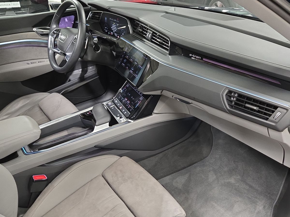 Billede af Audi E-tron 55 Advanced Quattro 408HK 5d Aut.