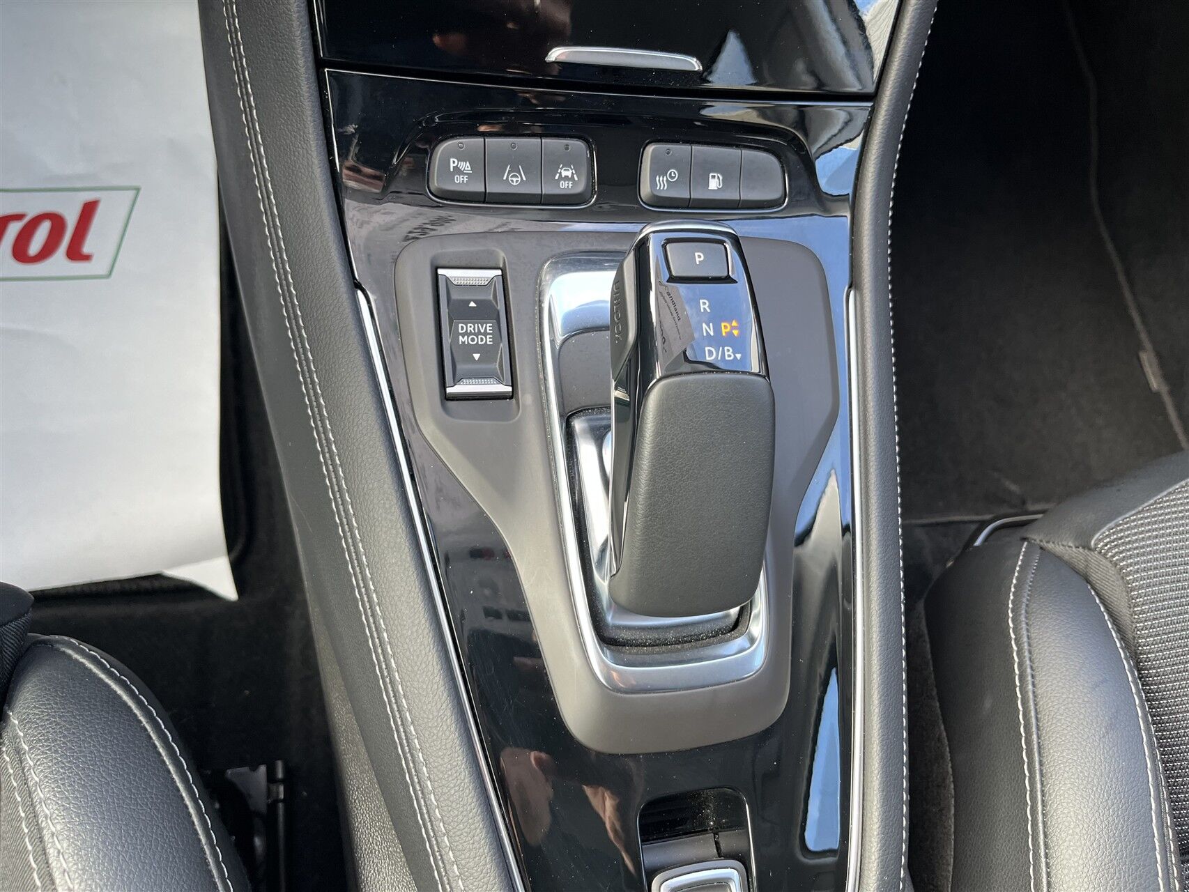 Billede af Opel Grandland 1,6 PHEV  Plugin-hybrid Ultimate EAT8 225HK 5d 8g Aut.