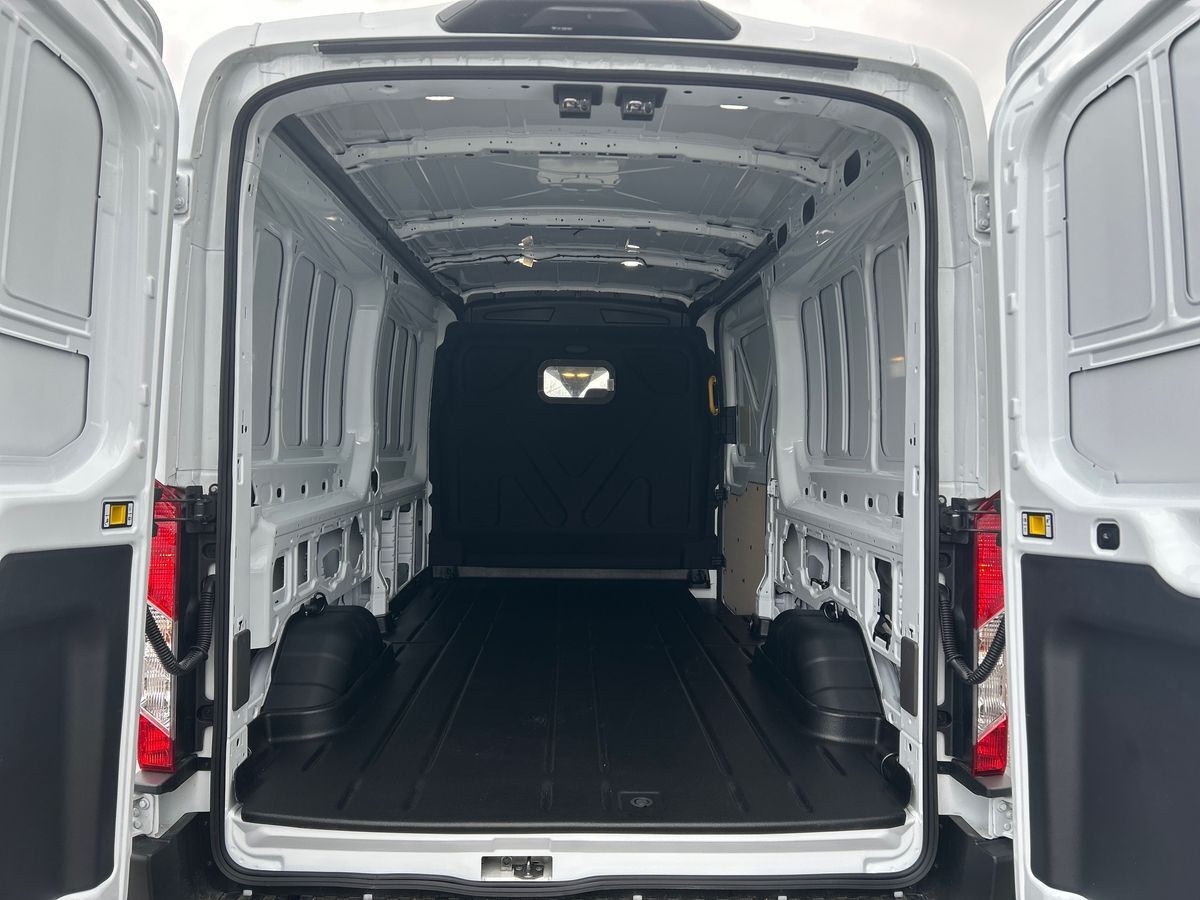 Billede af Ford Transit Van Van ZERO EVAPORATED EMISSIONS RW