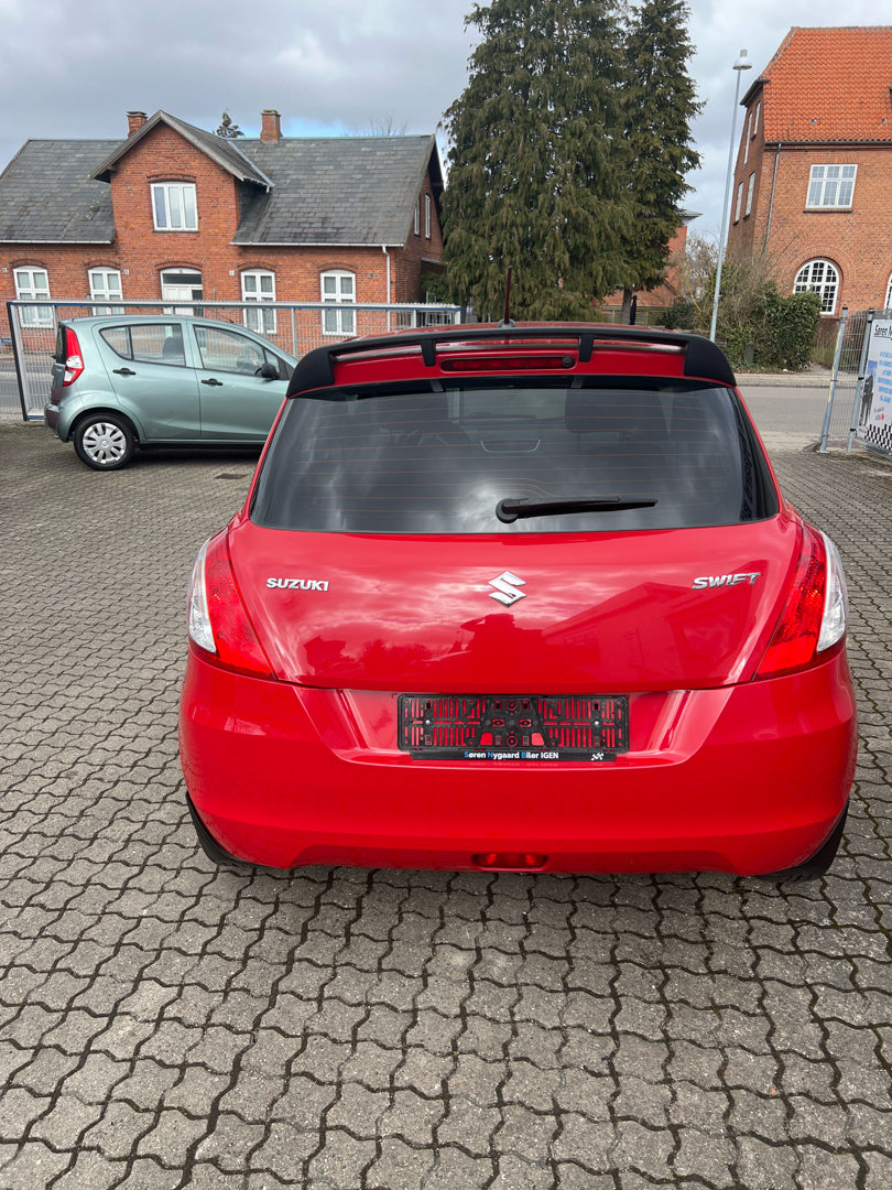 Billede af Suzuki Swift 1,2 16V GL 94HK 3d