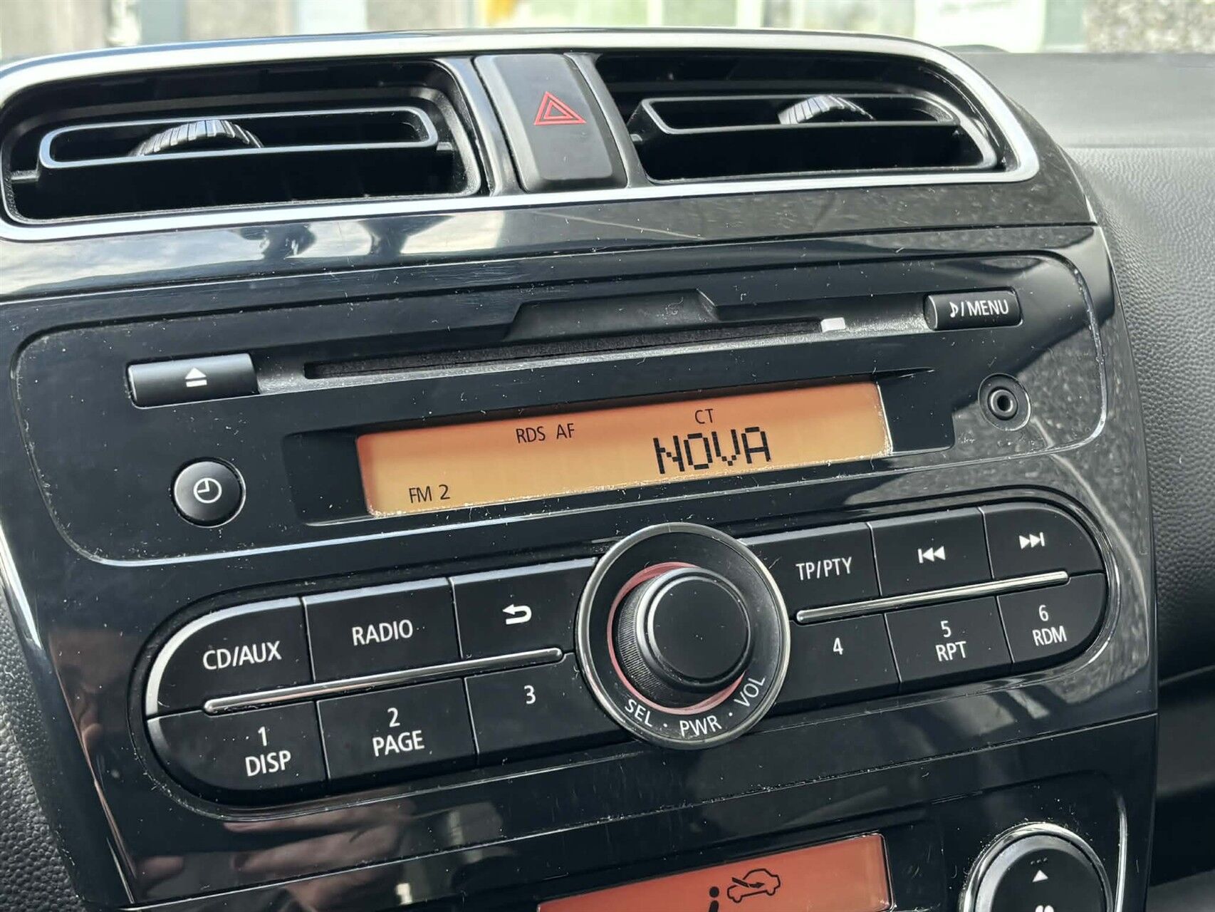 Billede af Mitsubishi Space Star 1,2 Intense CVT 80HK 5d Aut.