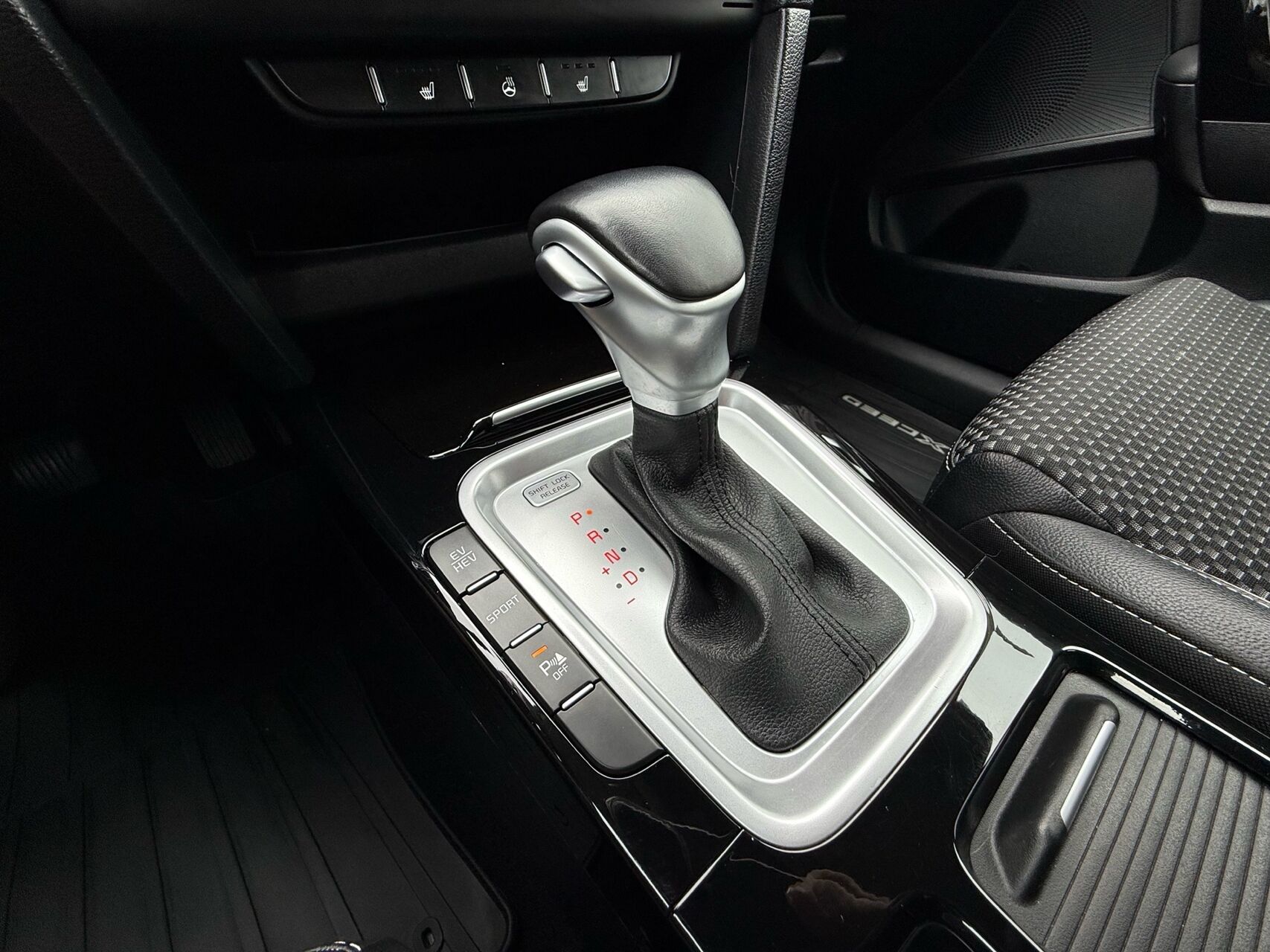 Billede af Kia XCeed 1,6 GDI  Plugin-hybrid Upgrade DCT 141HK 5d 6g Aut.