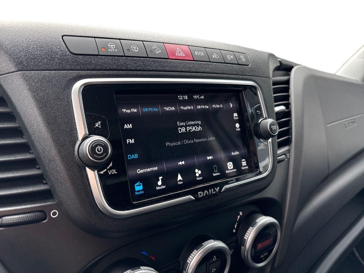 Billede af Iveco Daily 35S18 12m3 3,0 D Forza+ A8 V 176HK Van 8g Aut.