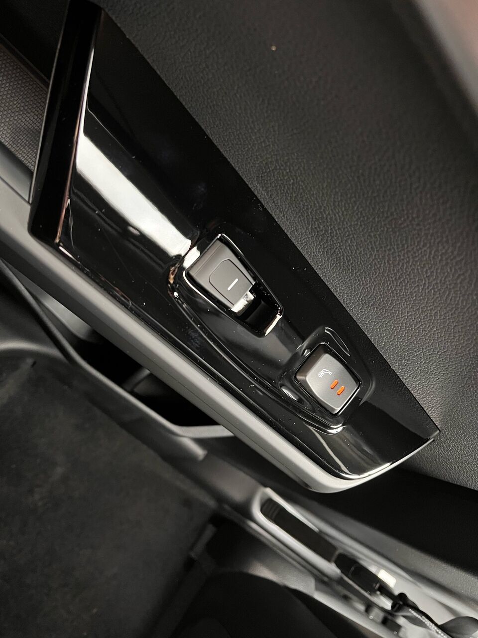 Billede af KGM Torres EVX EL Black Line 207HK 5d Aut.