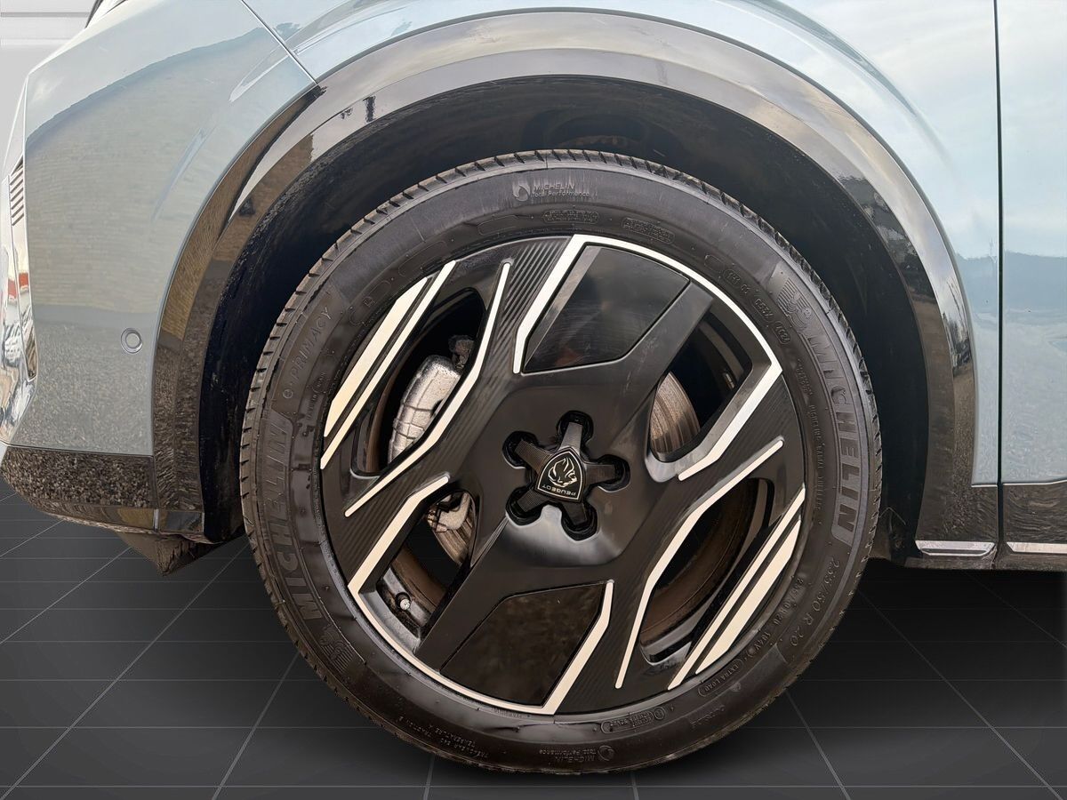 Billede af Peugeot e-3008 EL GT Pack 210HK 5d Aut.