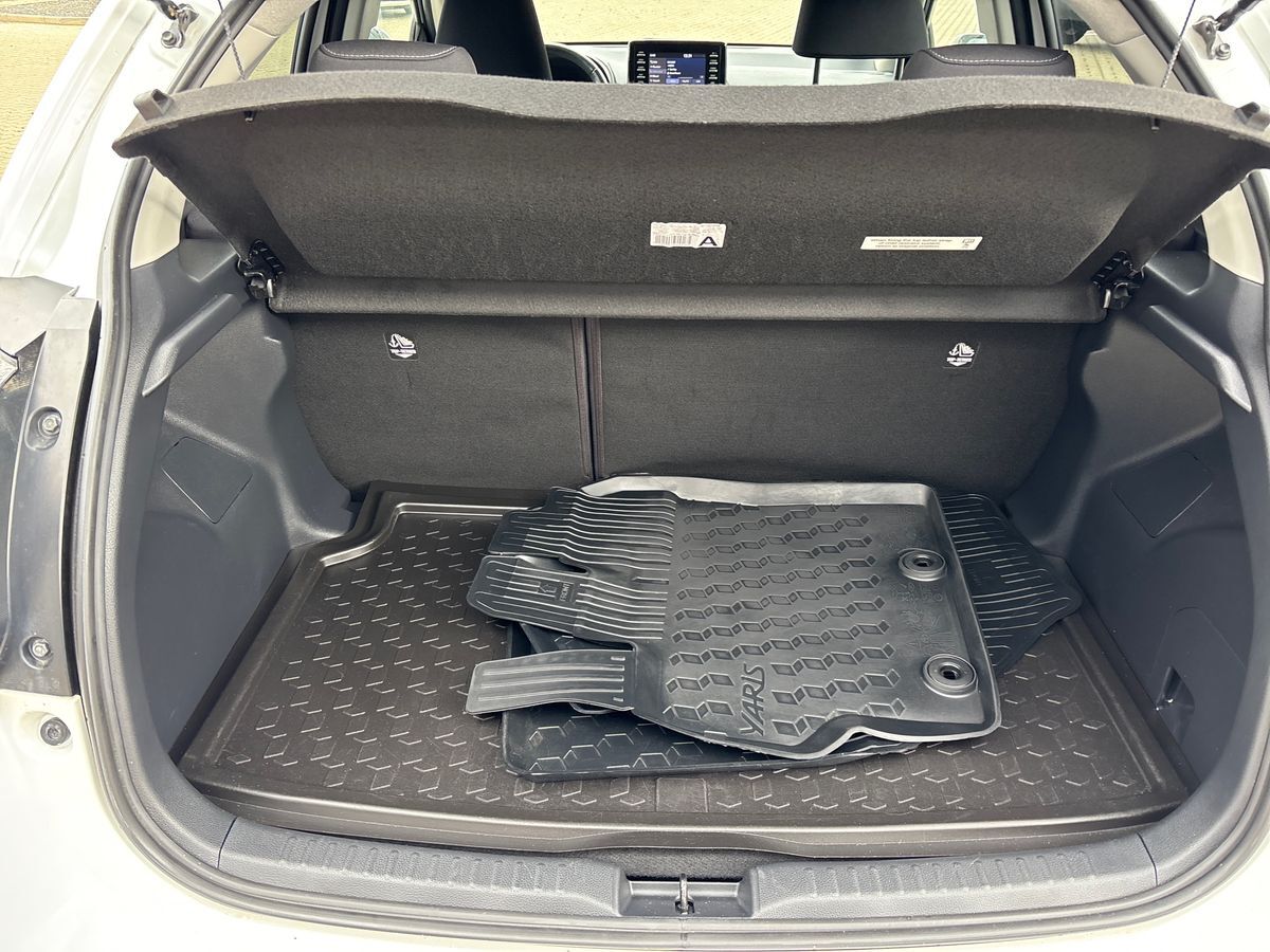 Billede af Toyota Yaris 1,5 Hybrid H3 Vision 116HK 5d Trinl. Gear