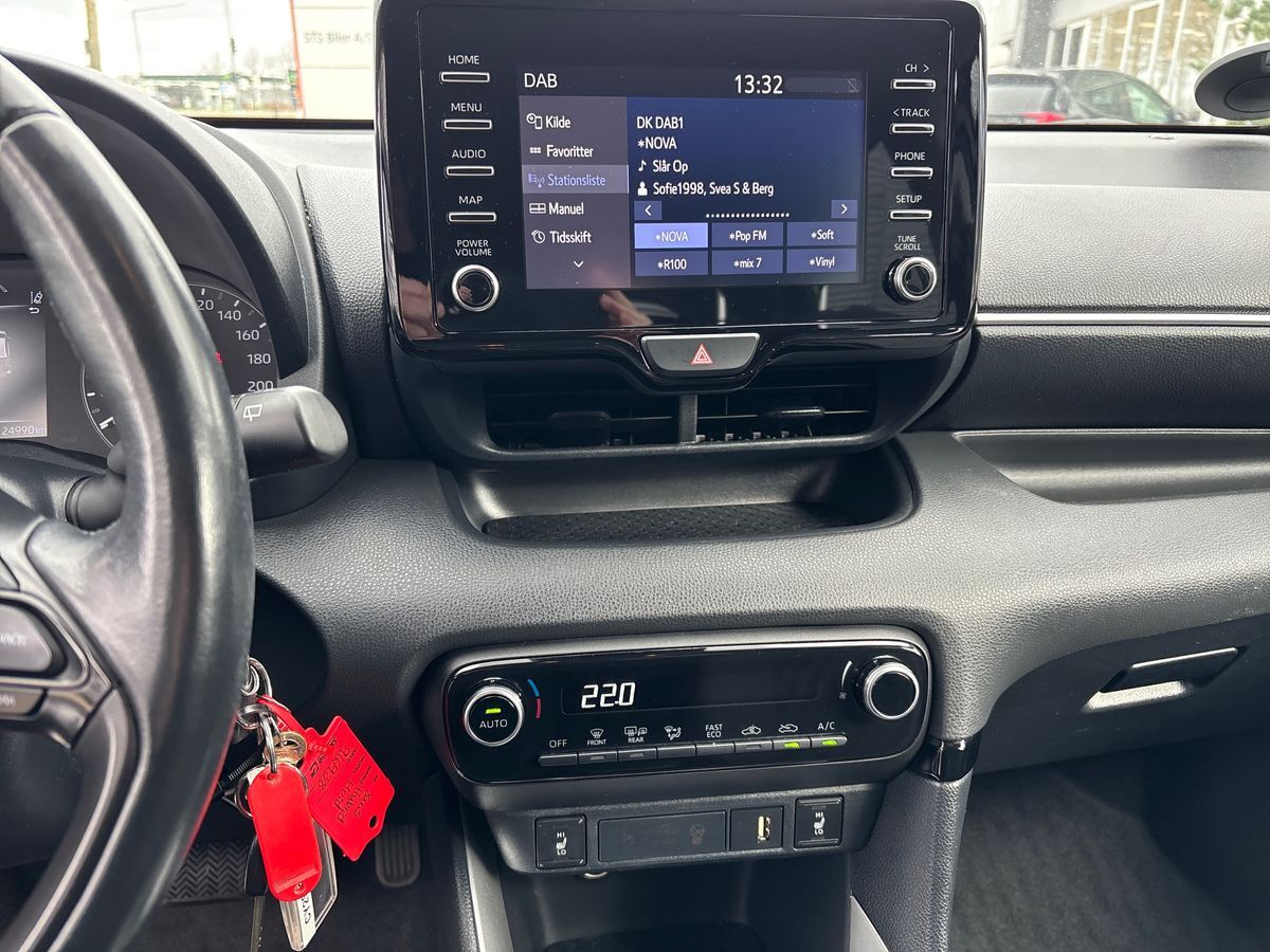 Billede af Toyota Yaris 1,5 Hybrid H3 Vision 116HK 5d Trinl. Gear