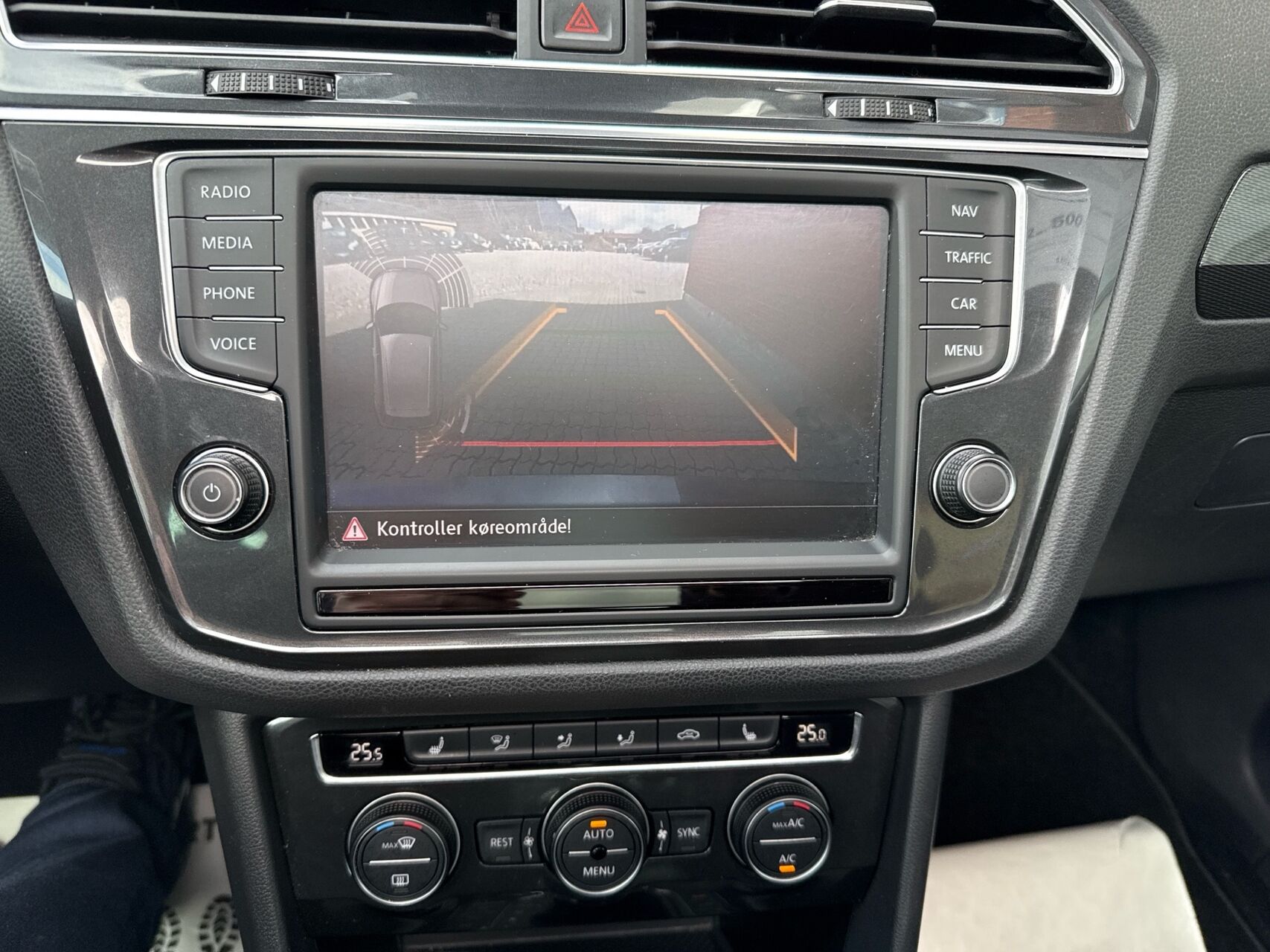 Billede af VW Tiguan 2,0 TDI BMT SCR Highline 4Motion DSG 190HK 5d 7g Aut.