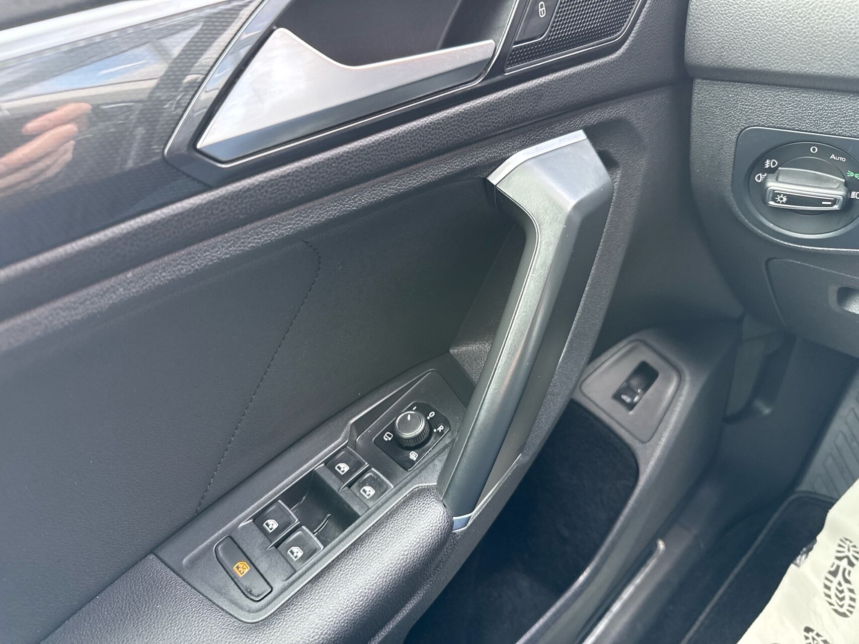 Billede af VW Tiguan 2,0 TDI BMT SCR Highline 4Motion DSG 190HK 5d 7g Aut.
