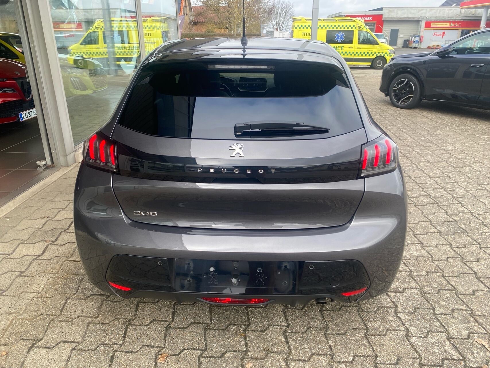 Billede af Peugeot 208 1,2 PureTech Allure Sky 100HK 5d 6g