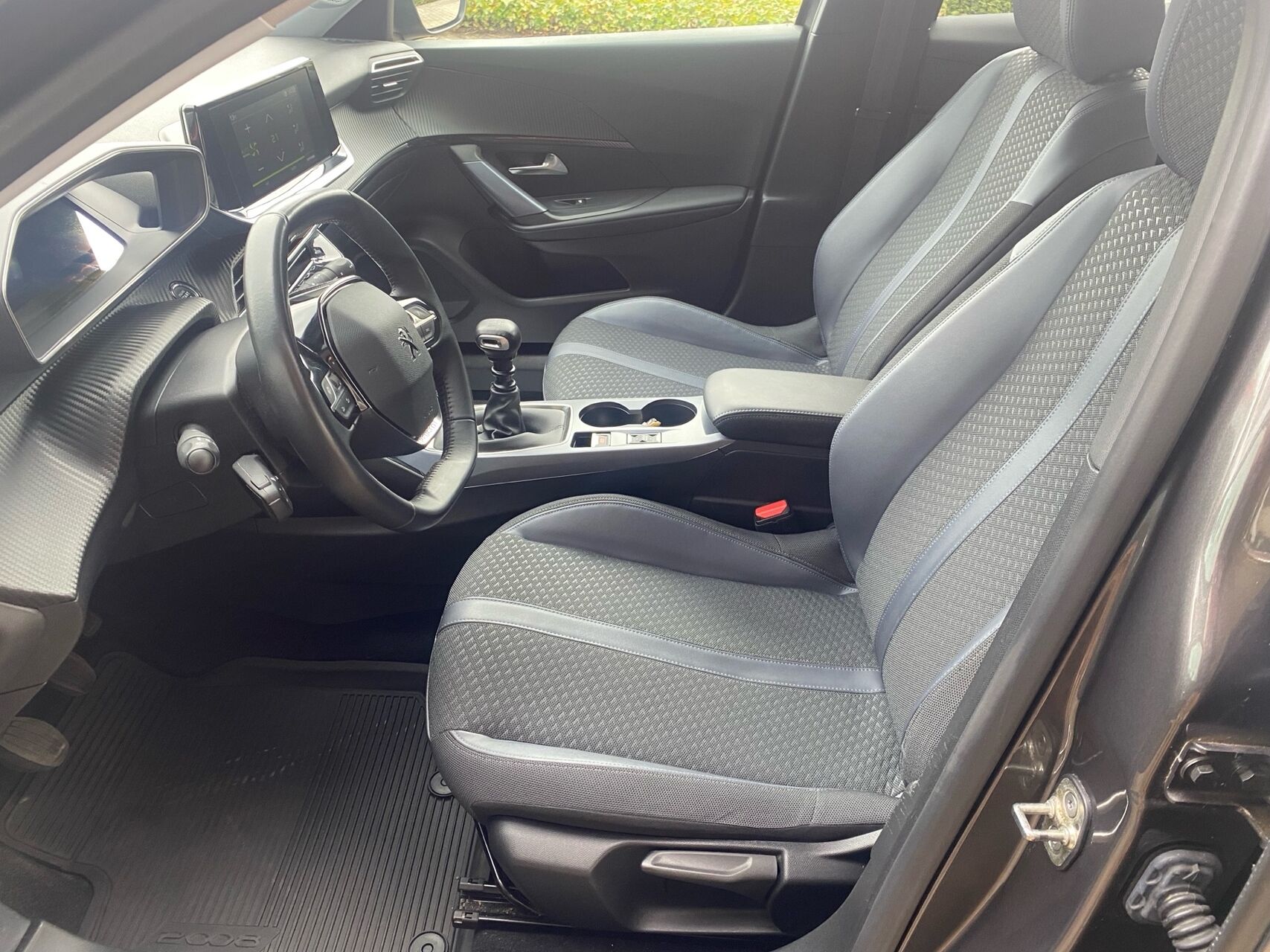 Billede af Peugeot 2008 1,5 BlueHDi Edition 210+ 100HK 5d 6g