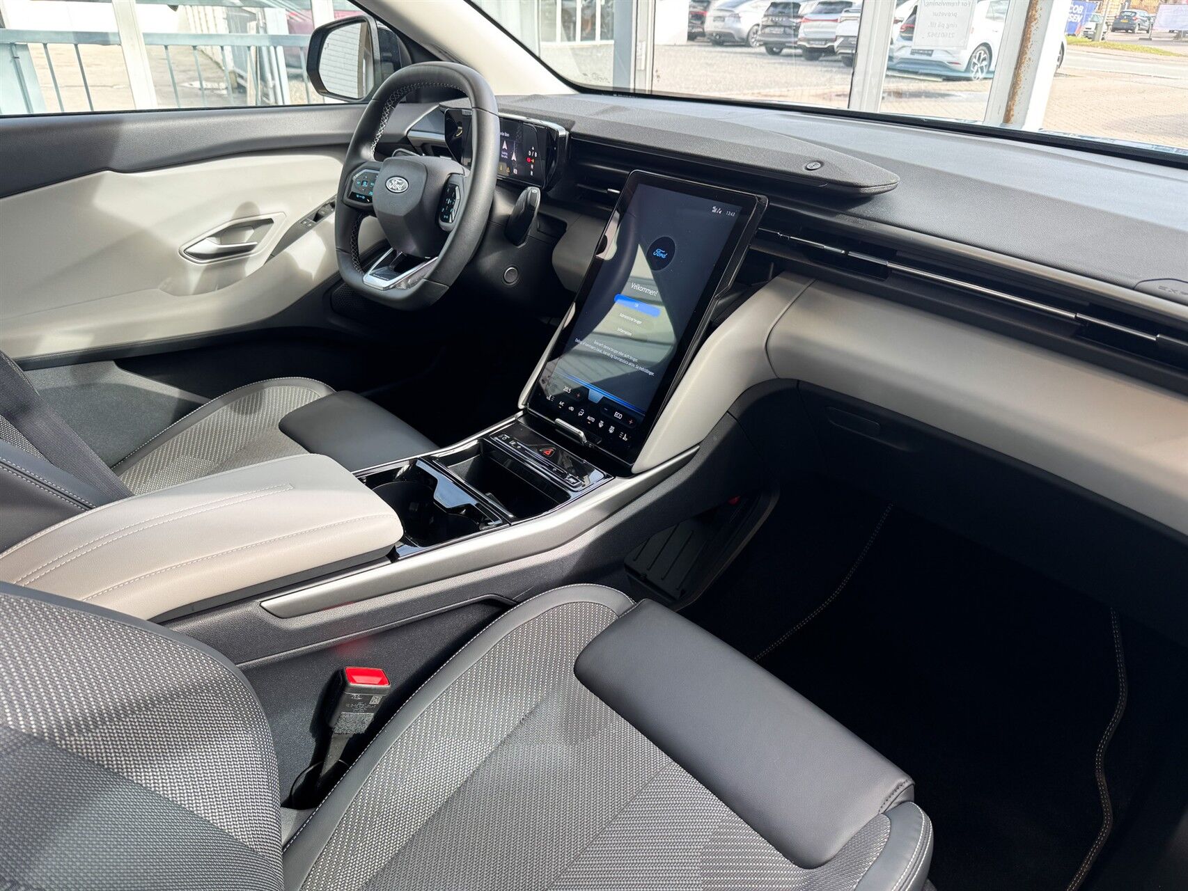 Billede af Ford Explorer EL UR Select RWD 286HK 5d Aut.