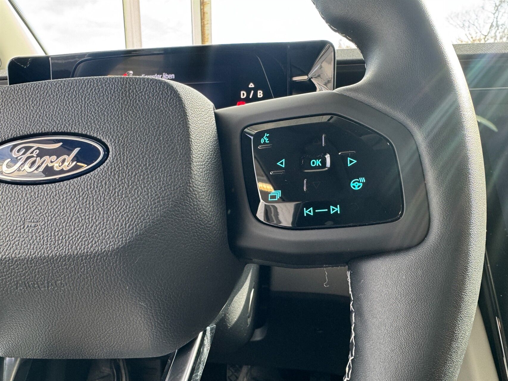 Billede af Ford Explorer EL UR Select RWD 286HK 5d Aut.