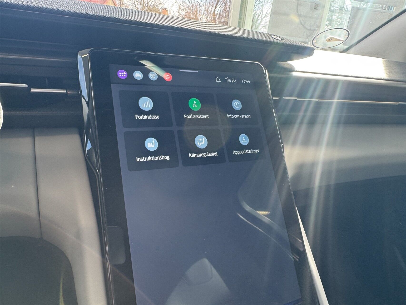 Billede af Ford Explorer EL UR Select RWD 286HK 5d Aut.