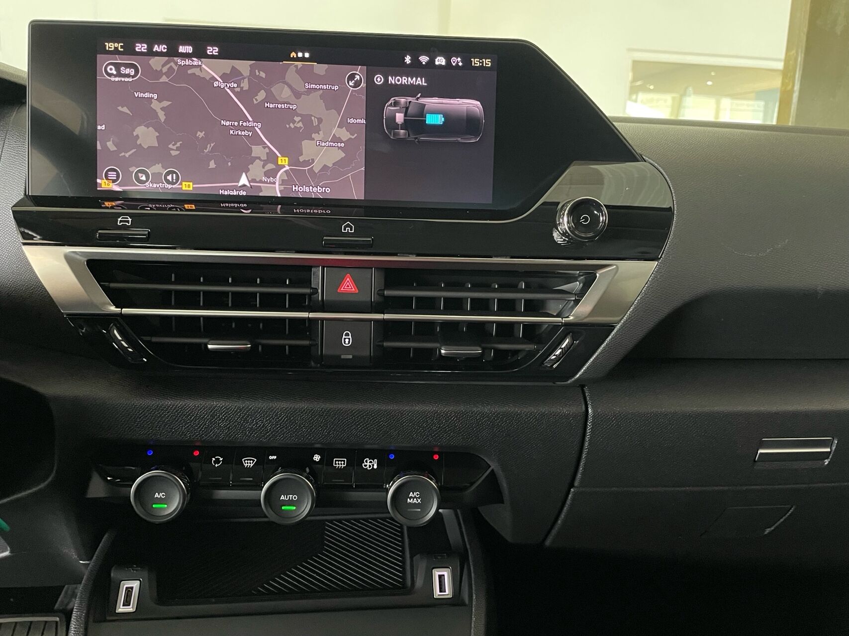 Billede af Citroën e-C4 EL Feel 136HK 5d Aut.