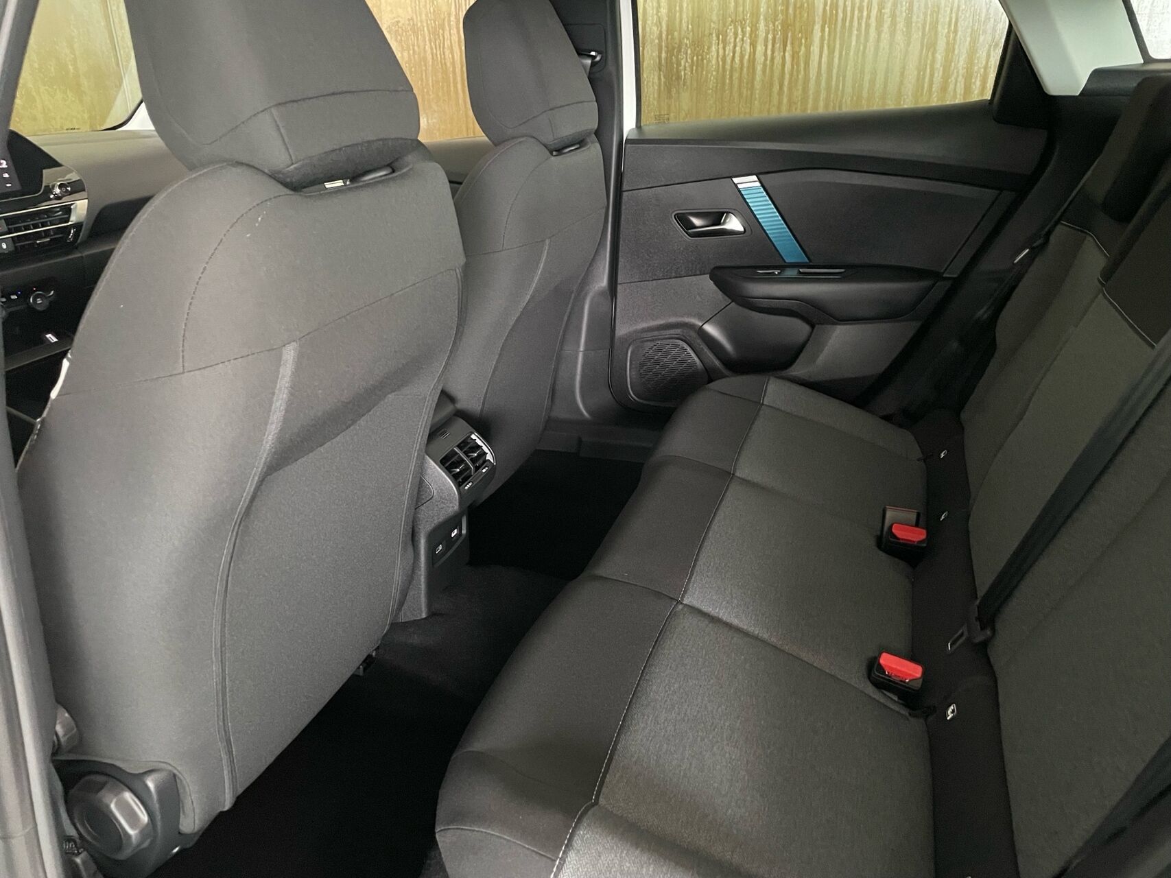 Billede af Citroën e-C4 EL Feel 136HK 5d Aut.