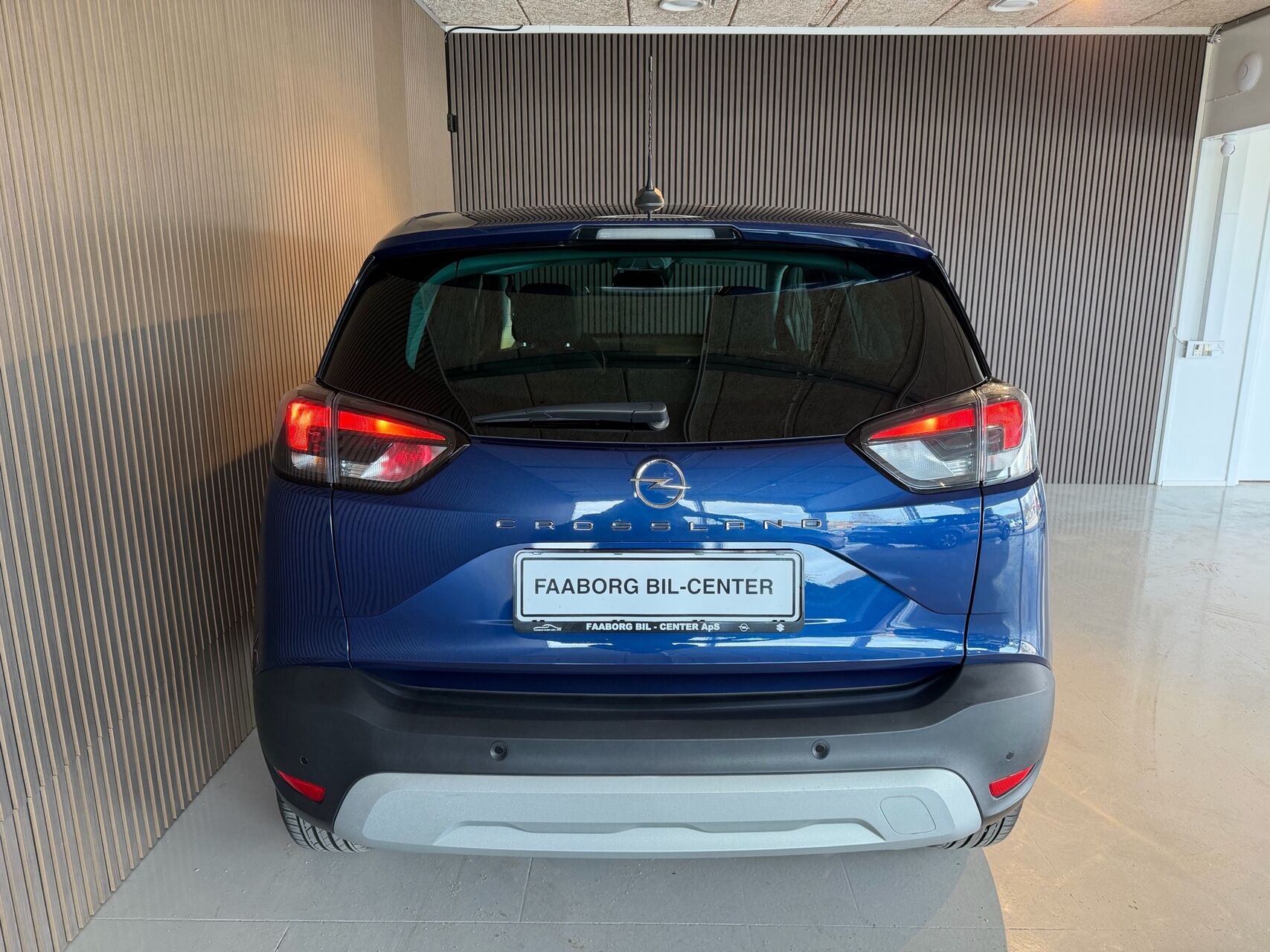 Billede af Opel Crossland 1,2 First Edition 83HK 5d