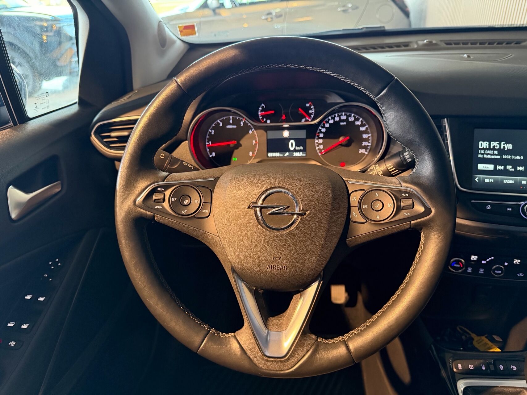 Billede af Opel Crossland 1,2 First Edition 83HK 5d