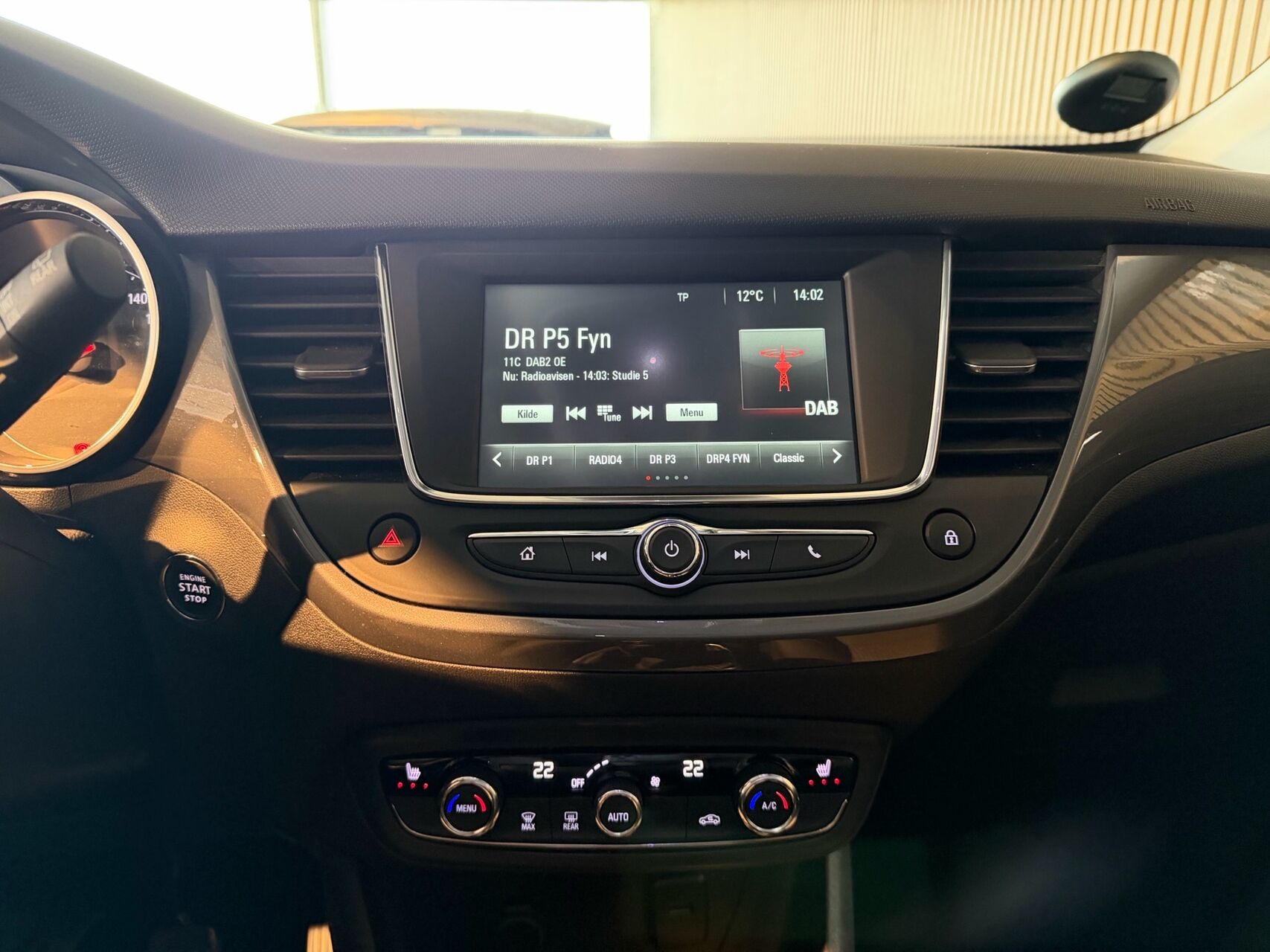 Billede af Opel Crossland 1,2 First Edition 83HK 5d