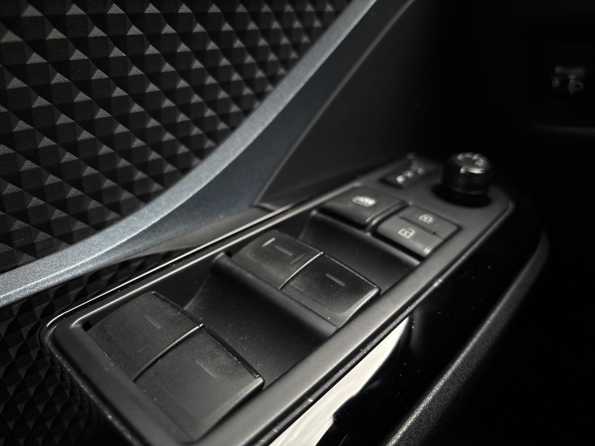 Billede af Toyota C-HR 1,8 Hybrid C-LUB Smart Multidrive S 122HK 5d Aut.