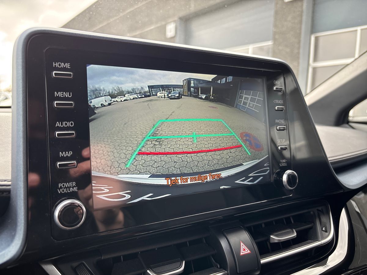 Billede af Toyota C-HR 1,8 Hybrid C-LUB Smart Multidrive S 122HK 5d Aut.