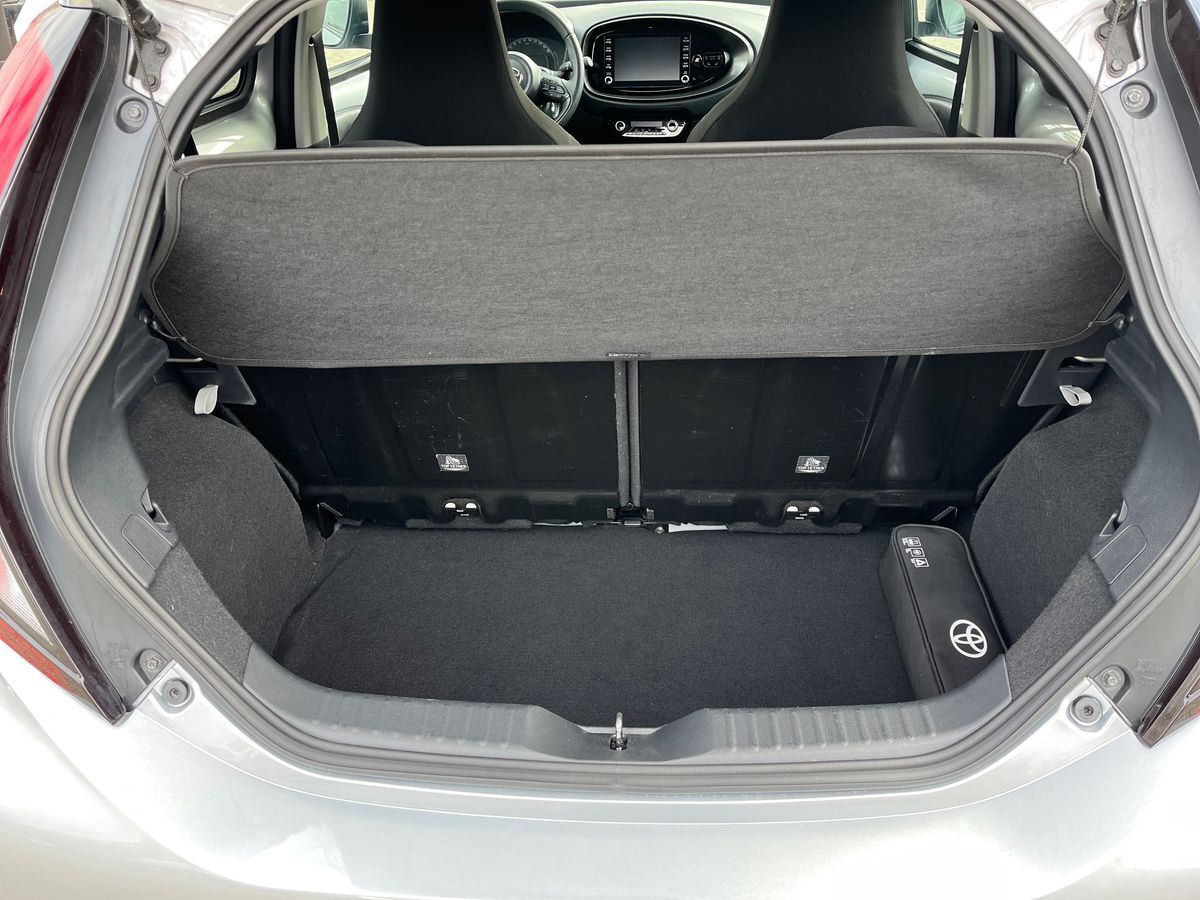 Billede af Toyota Aygo X 1,0 VVT-I Active 72HK 5d Aut.