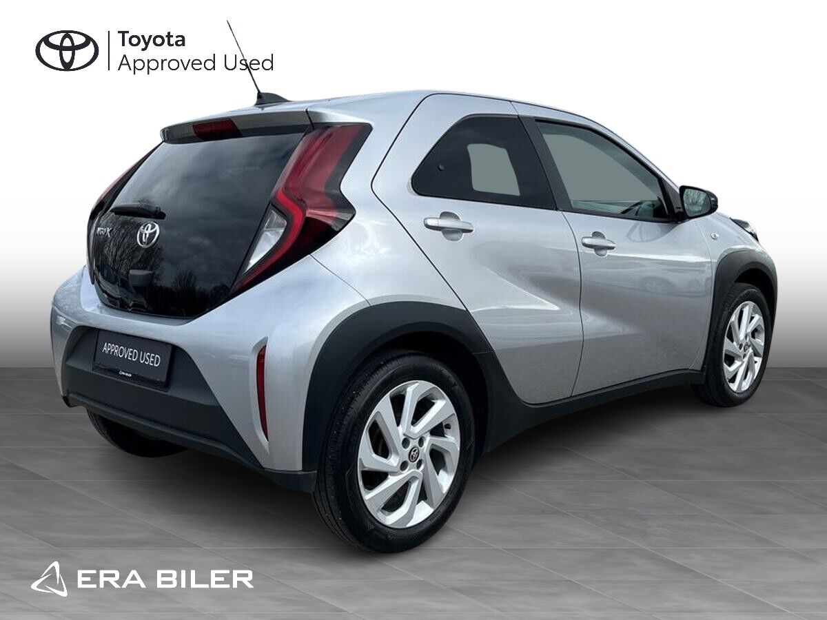 Billede af Toyota Aygo X 1,0 VVT-I Active 72HK 5d Aut.