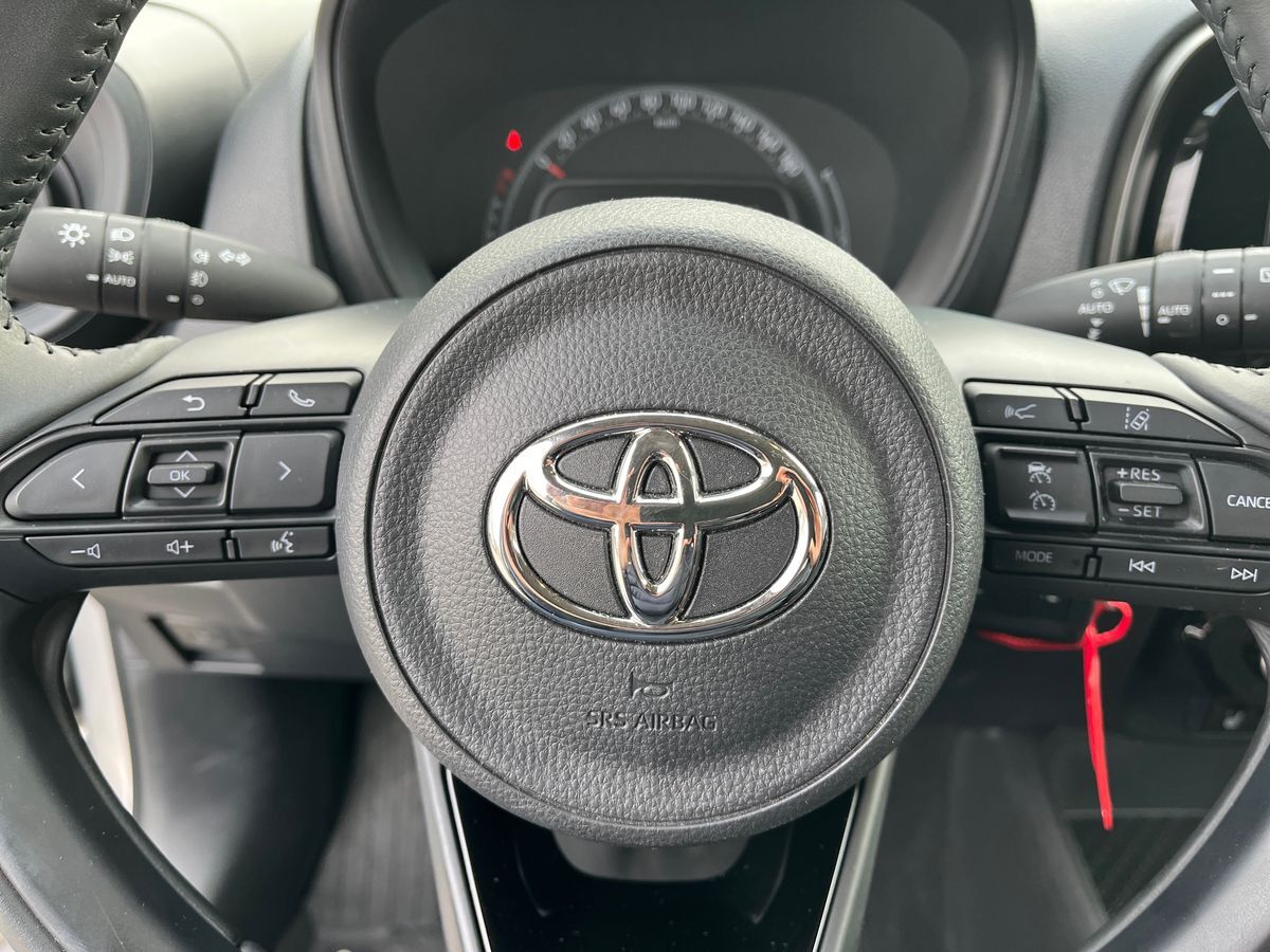 Billede af Toyota Aygo X 1,0 VVT-I Active 72HK 5d Aut.