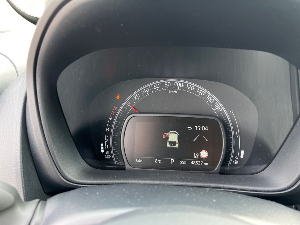 Billede af Toyota Aygo X 1,0 VVT-I Active 72HK 5d Aut.