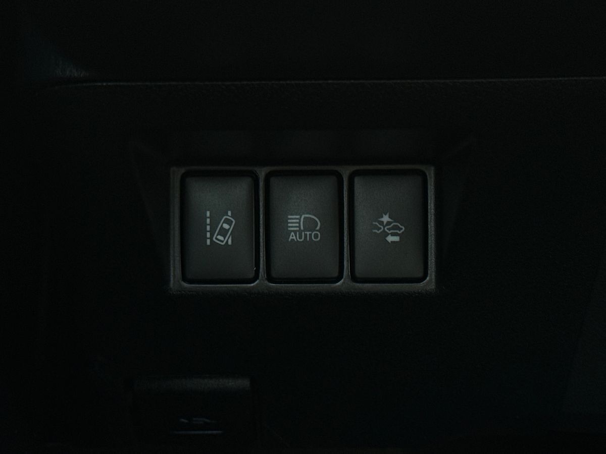 Billede af Toyota Yaris 1,5 Hybrid H2 Exclusive E-CVT 100HK 5d Trinl. Gear