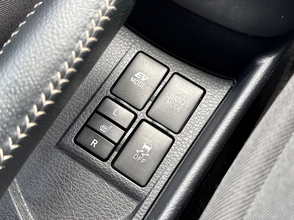 Billede af Toyota Yaris 1,5 Hybrid H2 Exclusive E-CVT 100HK 5d Trinl. Gear