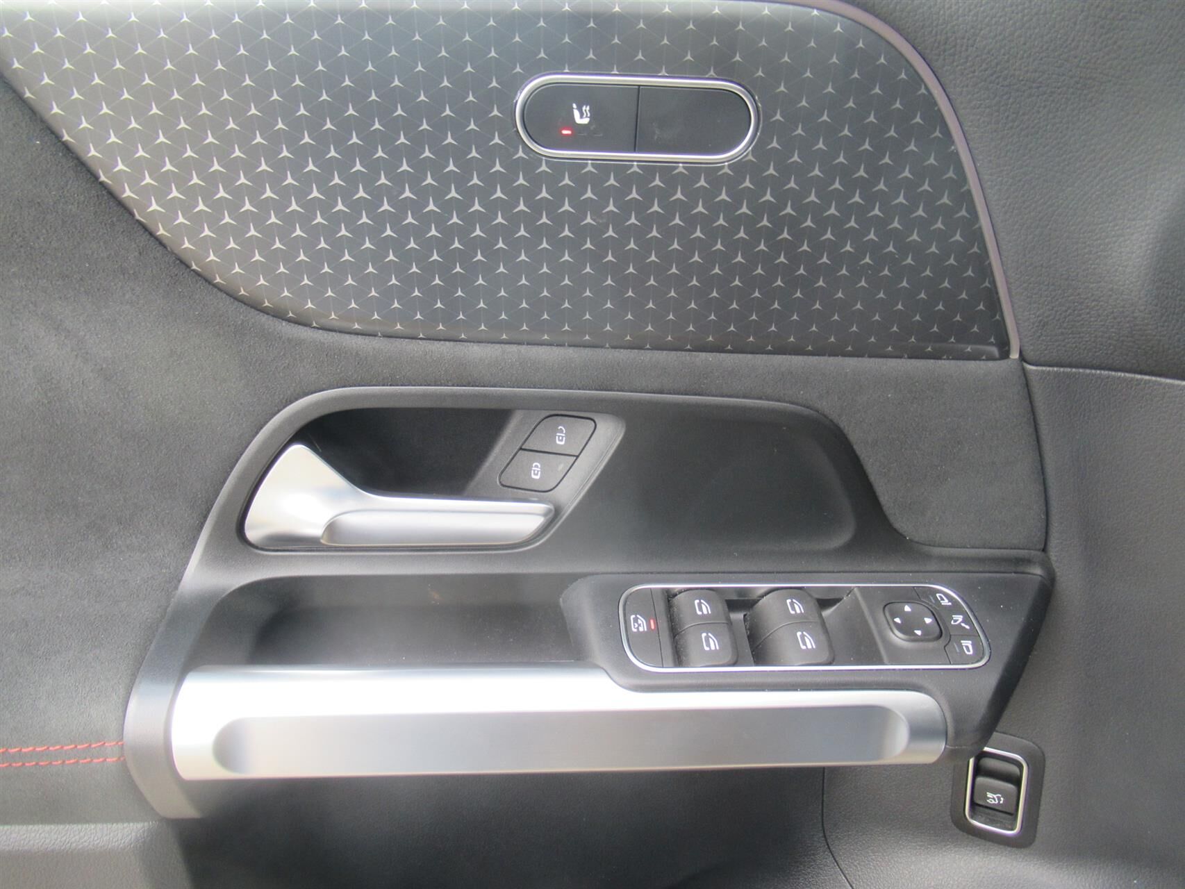 Billede af Mercedes-Benz EQB 250+ EL AMG Edition 190HK 5d Aut.