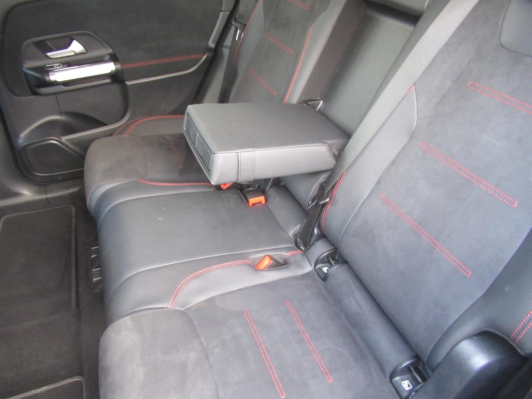 Billede af Mercedes-Benz EQB 250+ EL AMG Edition 190HK 5d Aut.