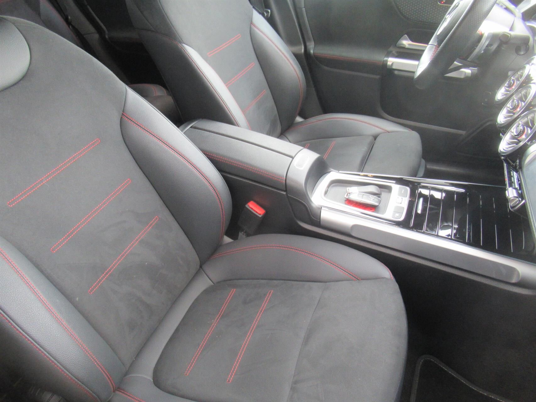 Billede af Mercedes-Benz EQB 250+ EL AMG Edition 190HK 5d Aut.