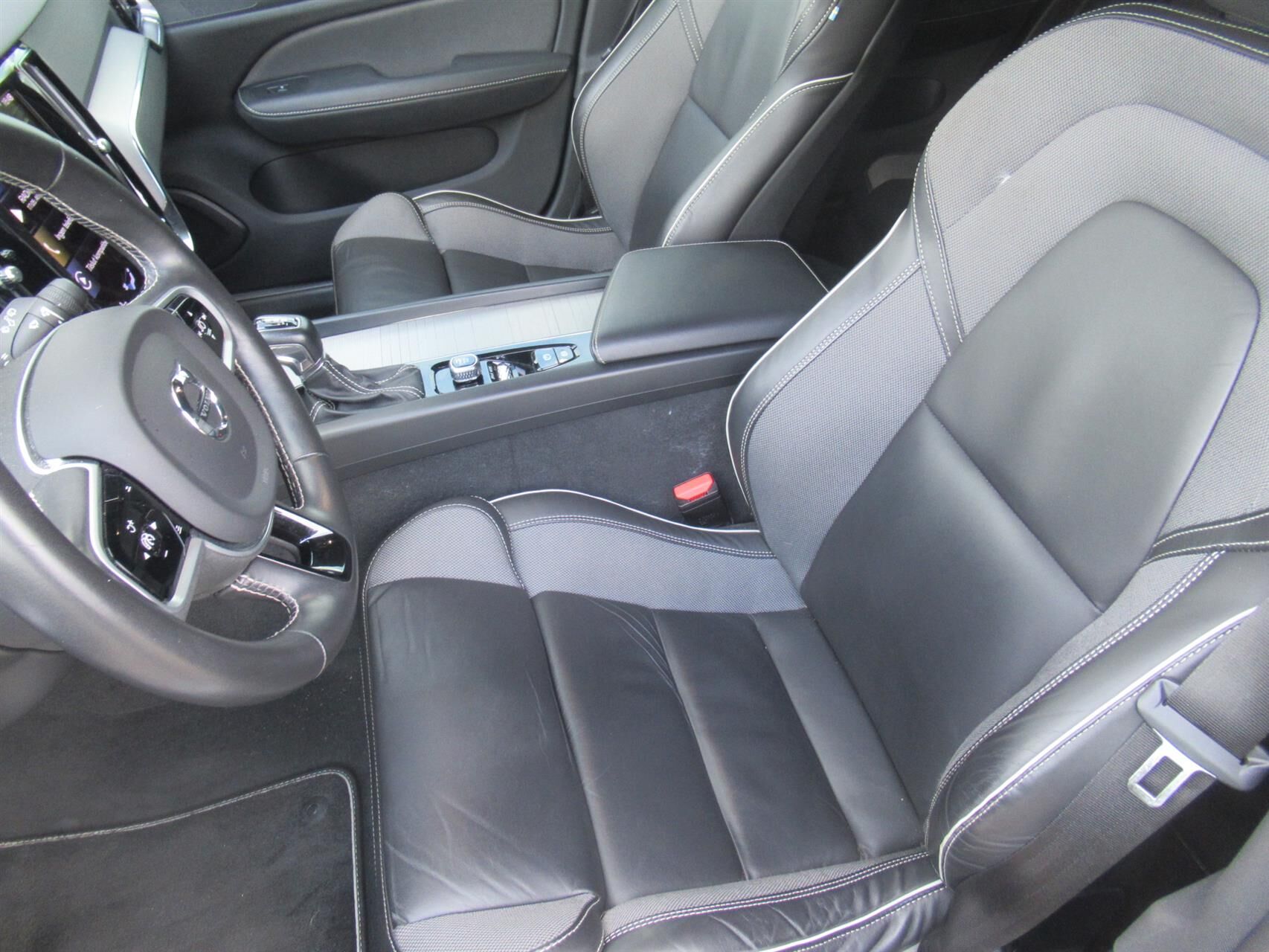 Billede af Volvo V60 2,0 D4 R-Design Polestar 200HK Stc 8g Aut.