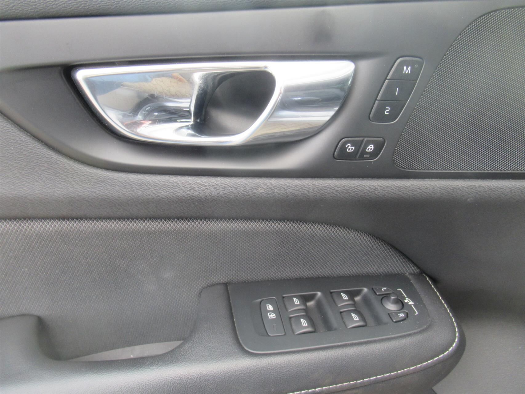 Billede af Volvo V60 2,0 D4 R-Design Polestar 200HK Stc 8g Aut.