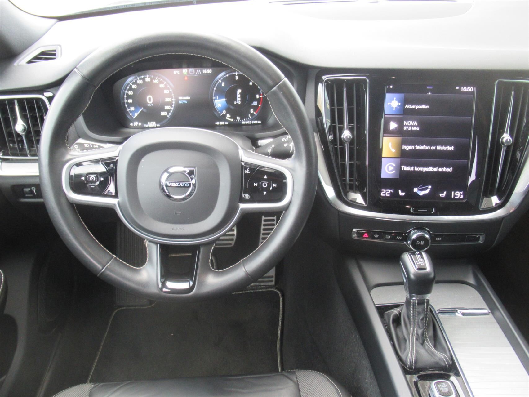 Billede af Volvo V60 2,0 D4 R-Design Polestar 200HK Stc 8g Aut.