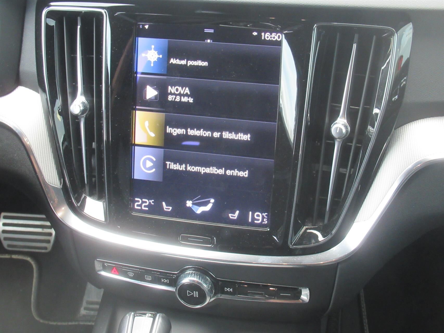 Billede af Volvo V60 2,0 D4 R-Design Polestar 200HK Stc 8g Aut.