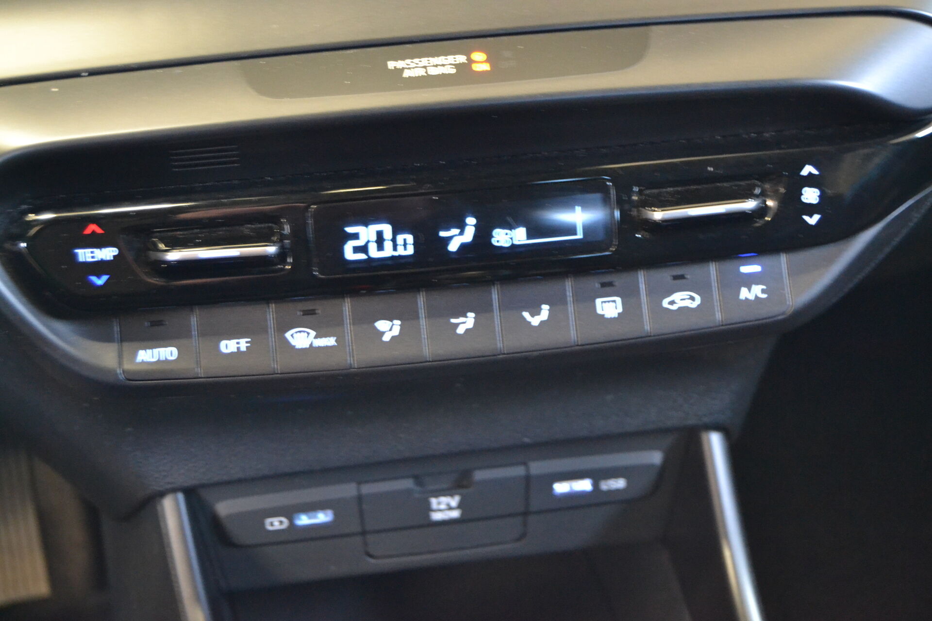 Billede af Hyundai i20 1,0 T-GDI Essential Design 100HK 5d 6g