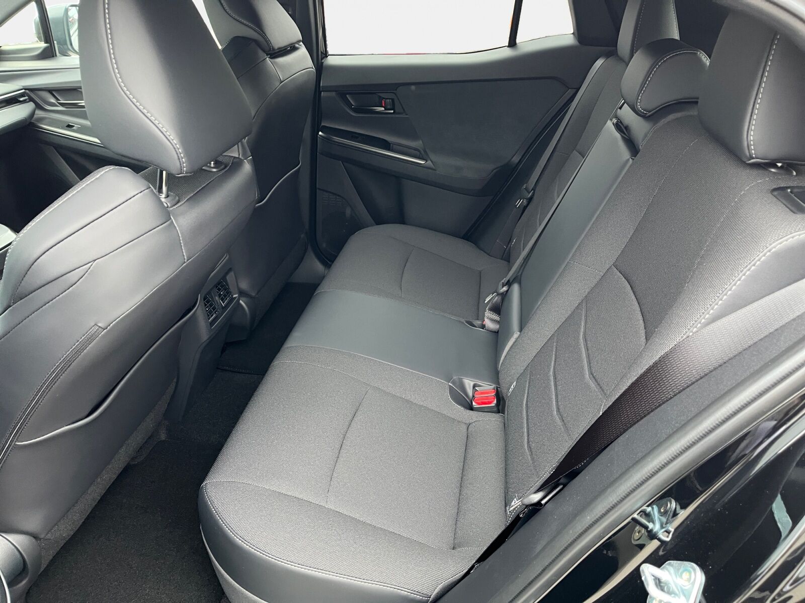 Billede af Toyota C-HR+ EL Active 224HK 5d Aut.