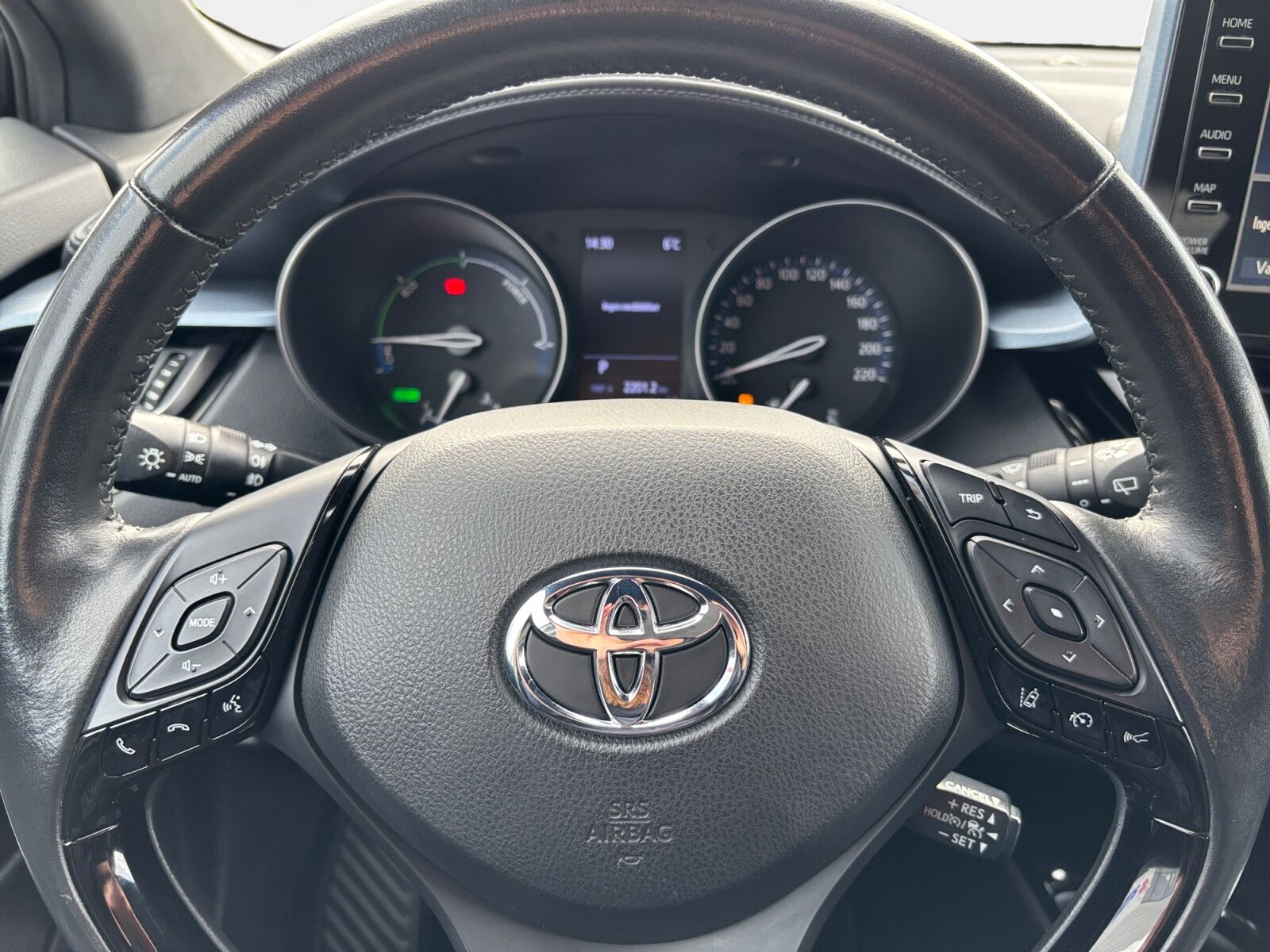 Billede af Toyota C-HR 1,8 Hybrid C-LUB Premium Multidrive S 122HK 5d Aut.