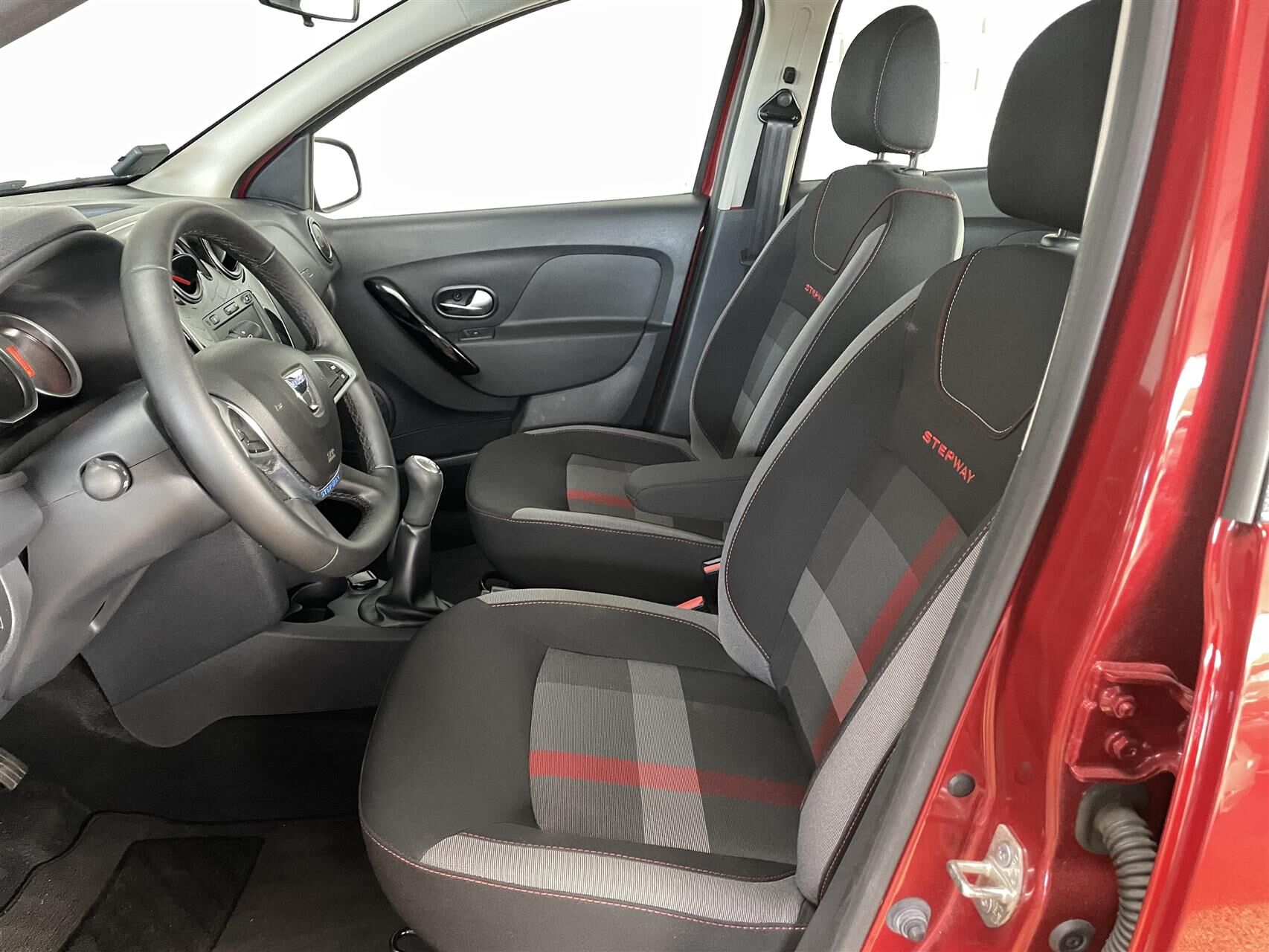 Billede af Dacia Logan 0,9 Tce Techroad Start/Stop 90HK