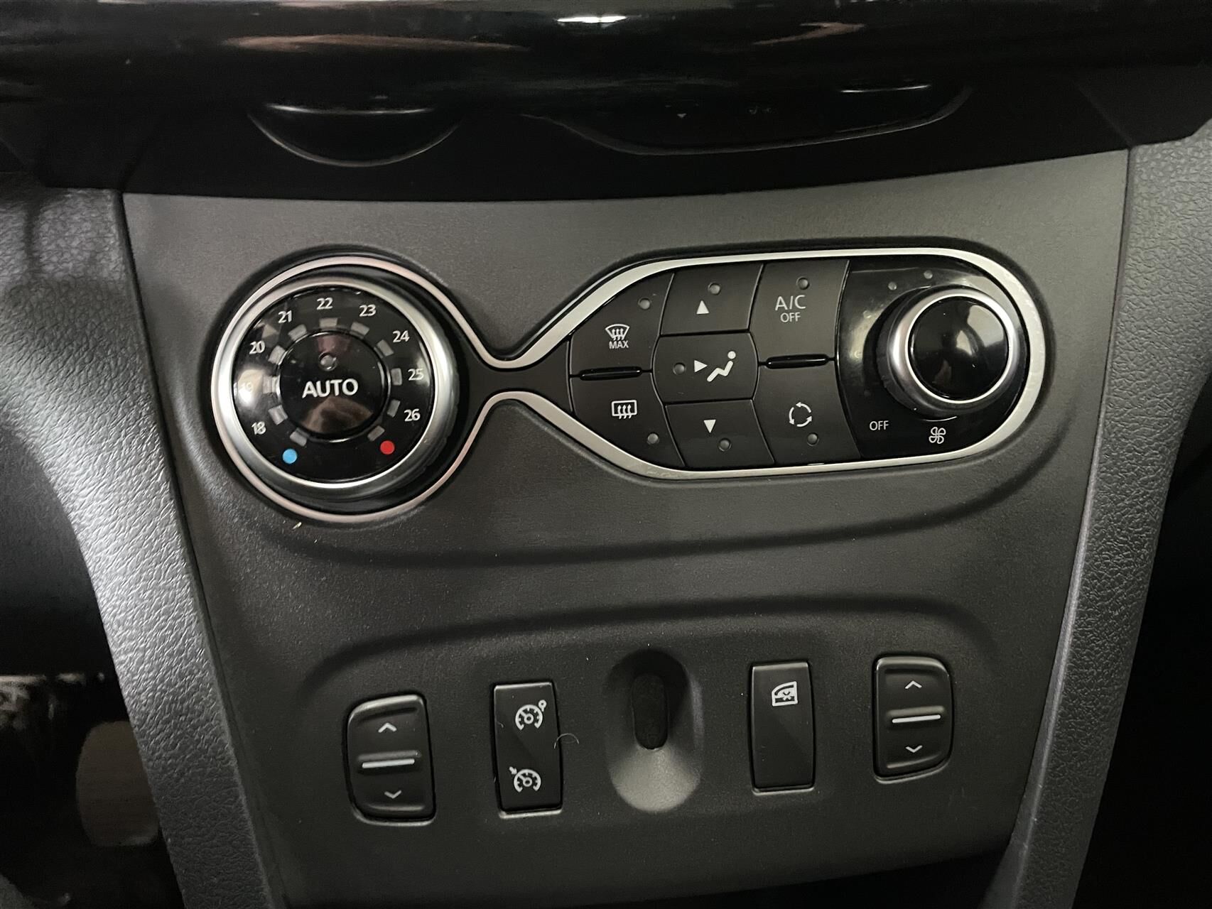 Billede af Dacia Logan 0,9 Tce Techroad Start/Stop 90HK