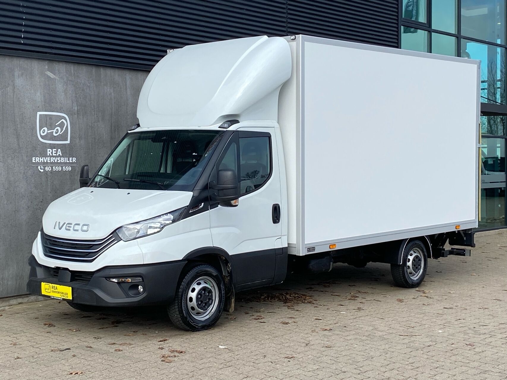 Billede af Iveco Daily Ladv./Chas. 3,0 35S18 4100mm 8g Aut.   