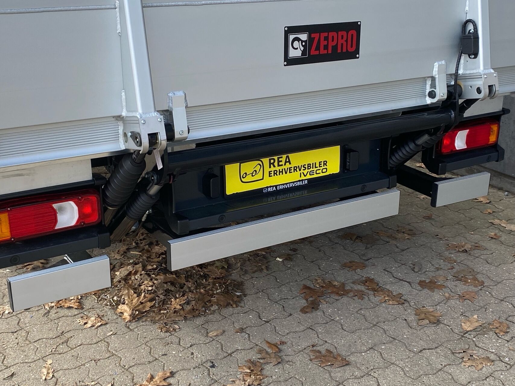 Billede af Iveco Daily Ladv./Chas. 3,0 35S18 4100mm 8g Aut.   