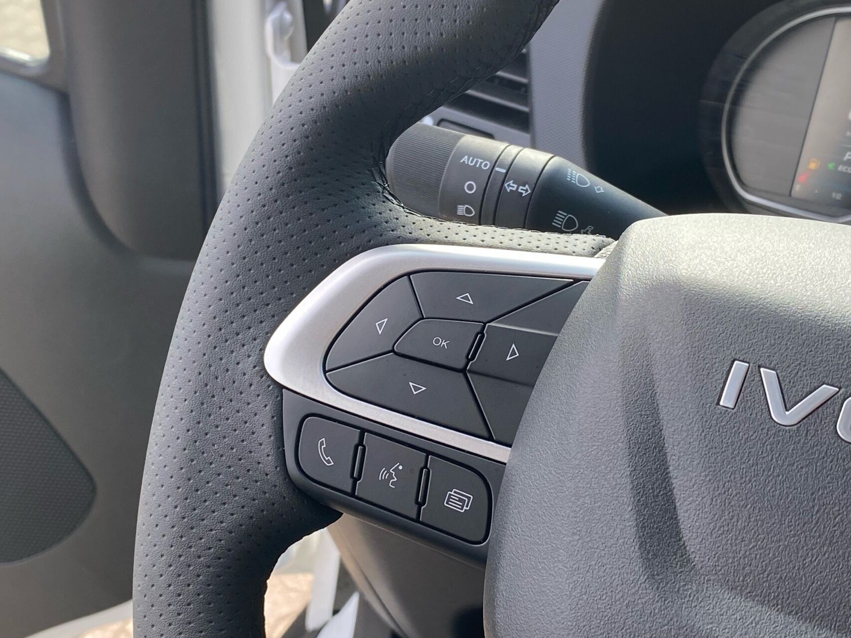 Billede af Iveco Daily Ladv./Chas. 3,0 35S18 4100mm 8g Aut.   